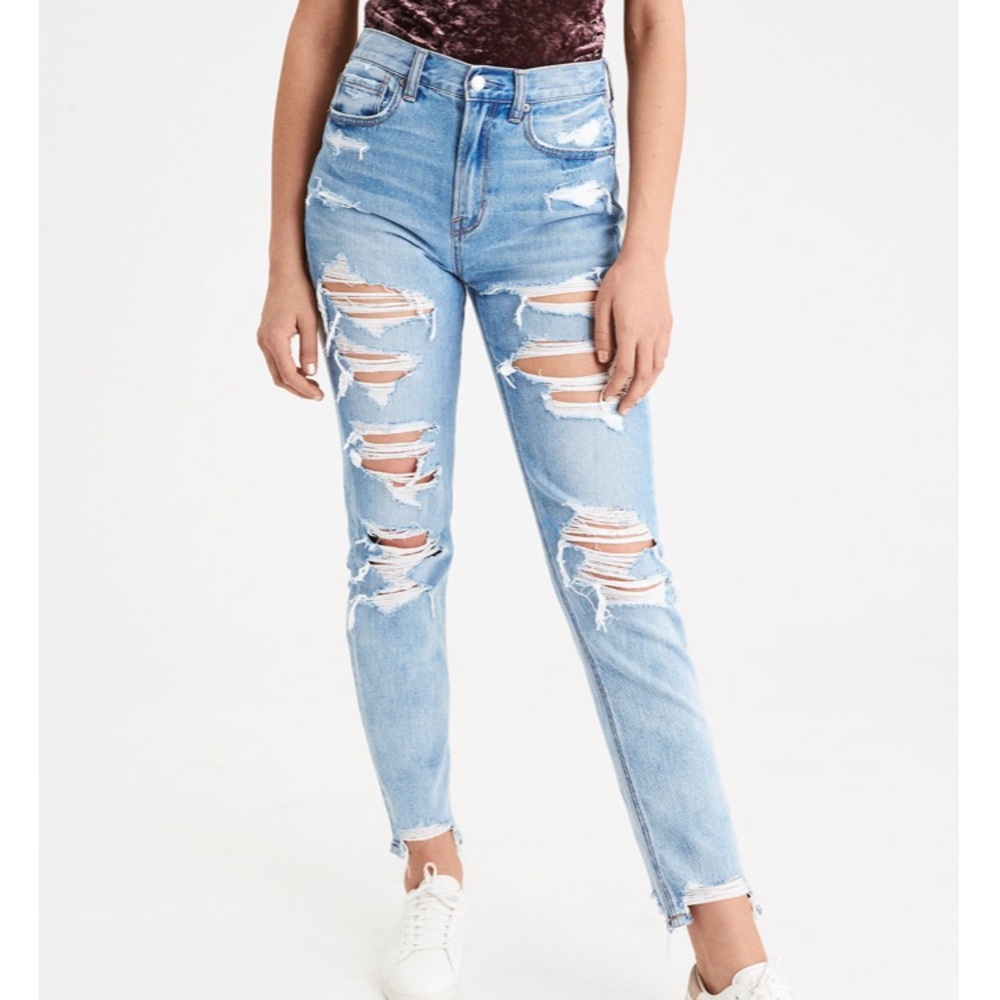 American Eagle mom jeans